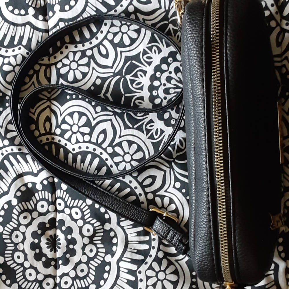 Purse - Picture 4 of 4
